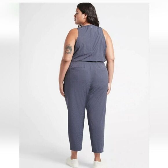 Athleta Brooklyn textured jumpsuit in medieval Violet. Inseam 27" size 26 NWT - Picture 3 of 6
